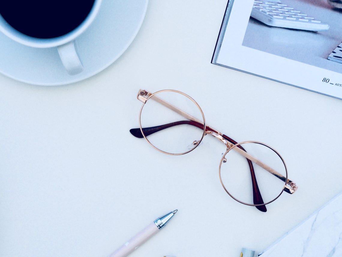 eyewear accessories