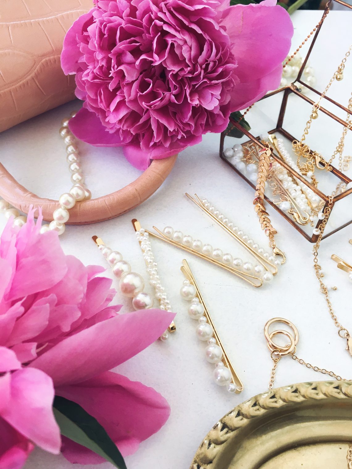 accessorize your outfits