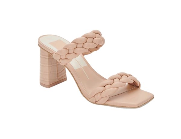 nordstrom’s-half-yearly-sale-has-dresses,-sandals,-&-more-up-to-60%-off