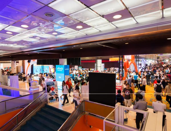 BANGKOK,THAILAND-October 3,2015:Thailand Mobile Expo 2015 Showcase The largest Event on 1-4 Oct 2015 Interesting and Attending The Event are Numerous at The Queen Sirikit National Convention Center.