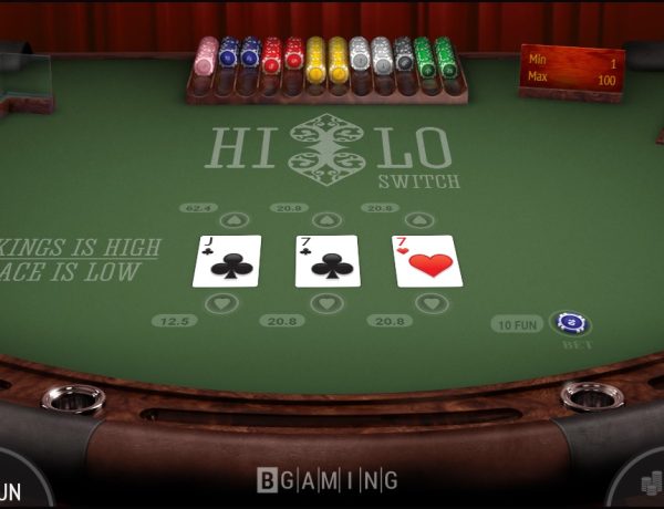 Hi low card game