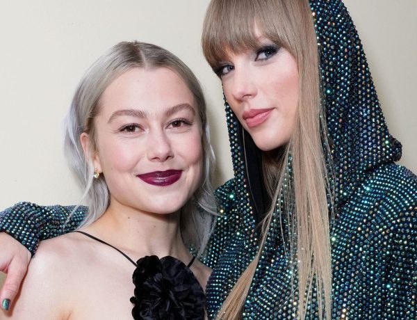 designed-by-phoebe-bridgers,-worn-by-taylor-swift-—-this-is-2023’s-most-coveted-jewelry