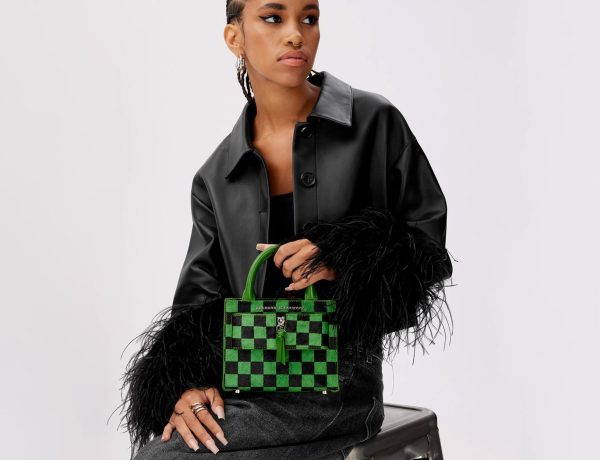 21-mini-bags-that-are-as-chic-as-they-are-kitsch