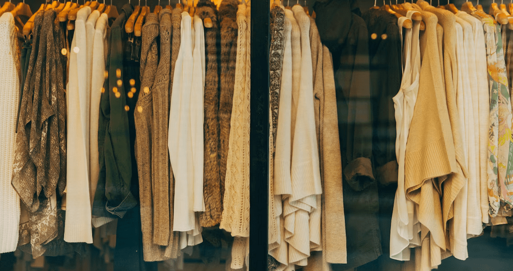 T-Shirt Customisation Ideas for the Fashion-Savvy Woman