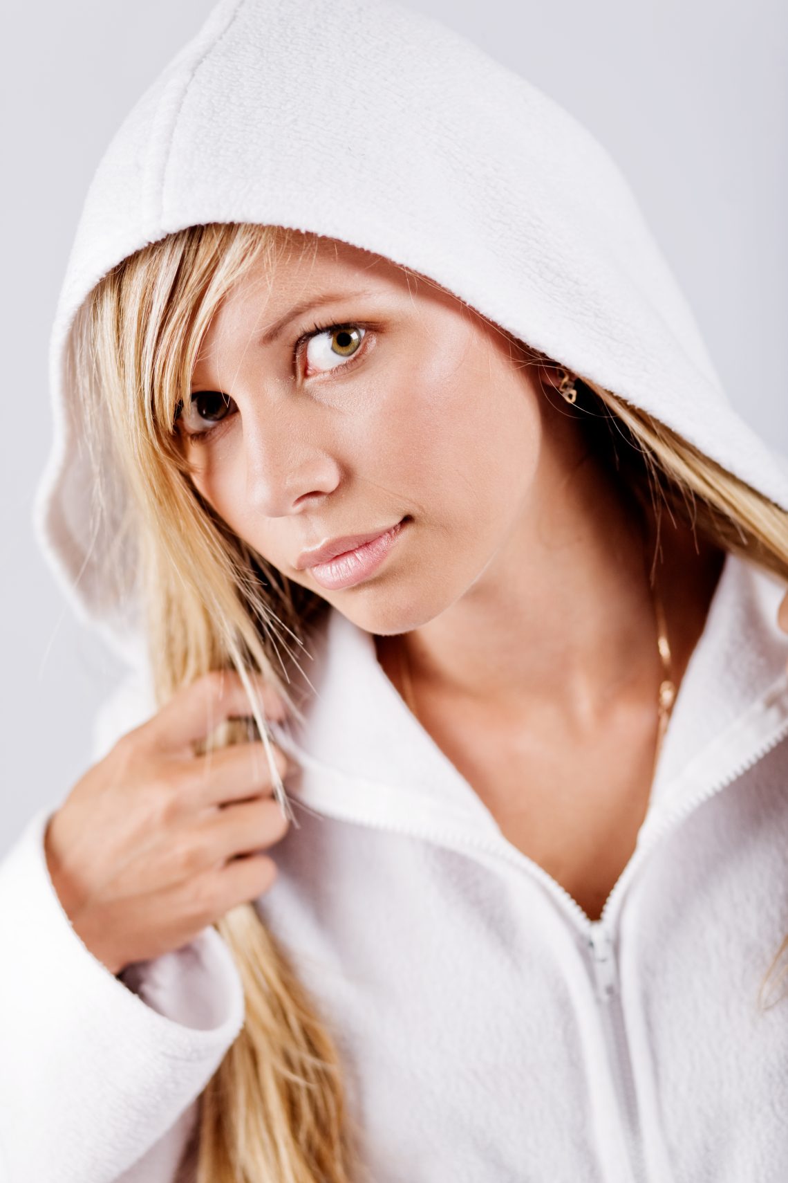 cropped fleece hoodie
