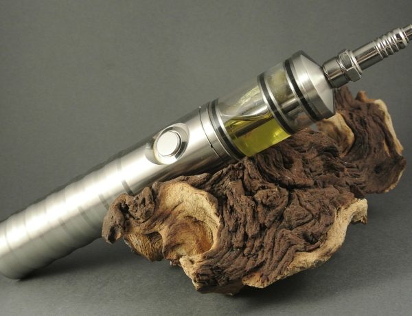Celebrities Buying E-Liquid