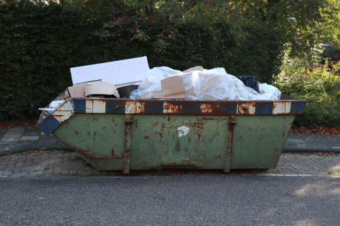 Hiring A Dumpster Rental
