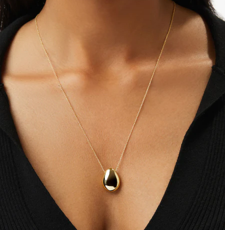 how to choose a neck piece