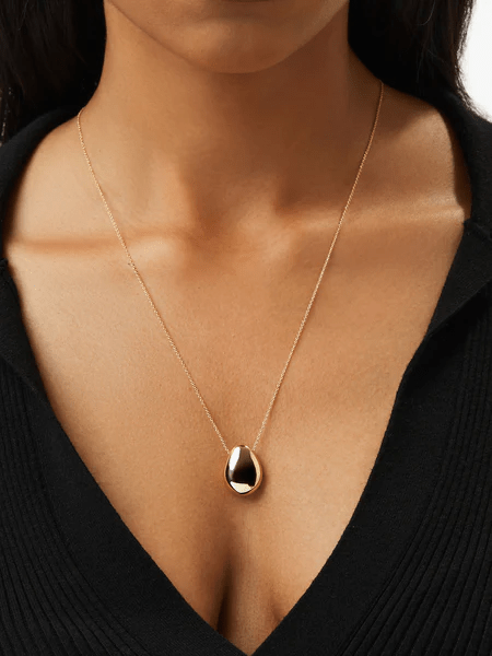 how to choose a neck piece