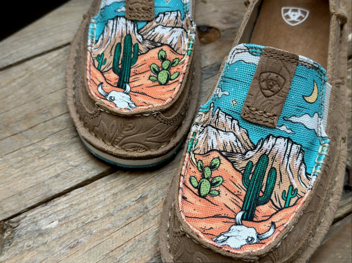 Striking Design of the Ariat Cruisers