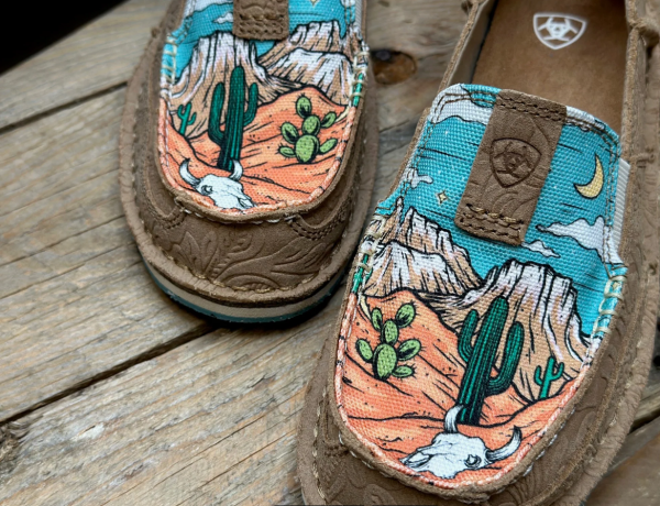 Striking Design of the Ariat Cruisers