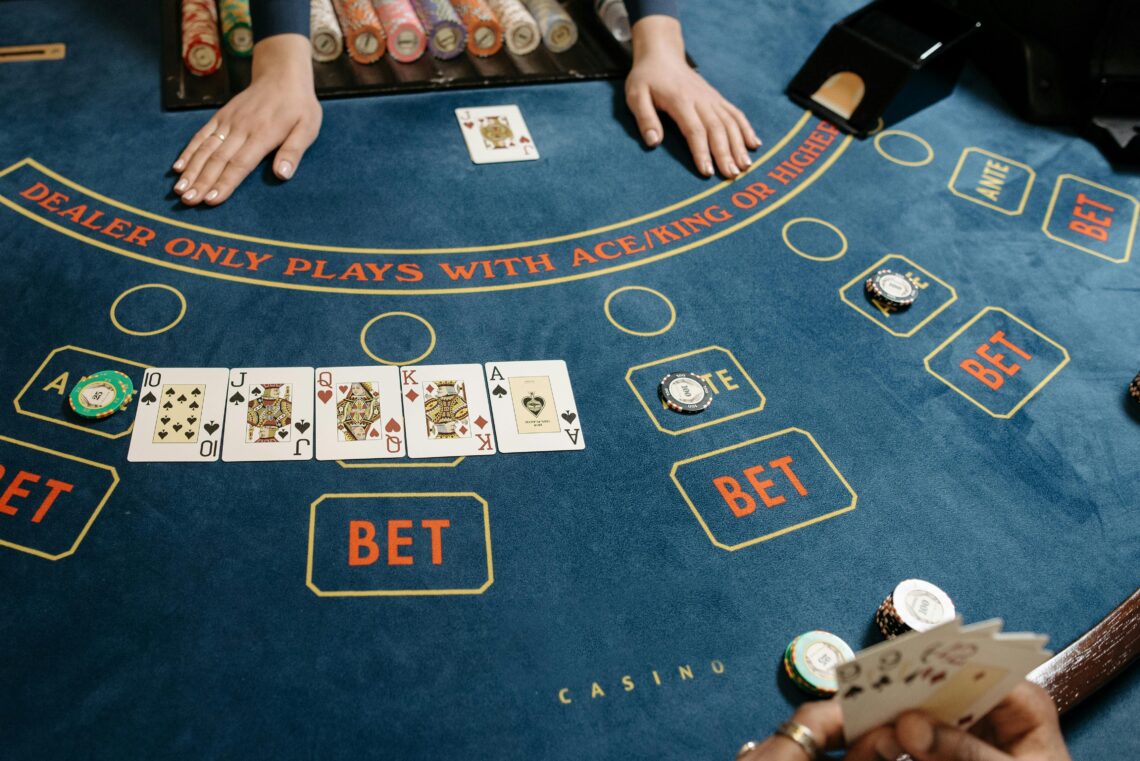 best baccarat betting strategy