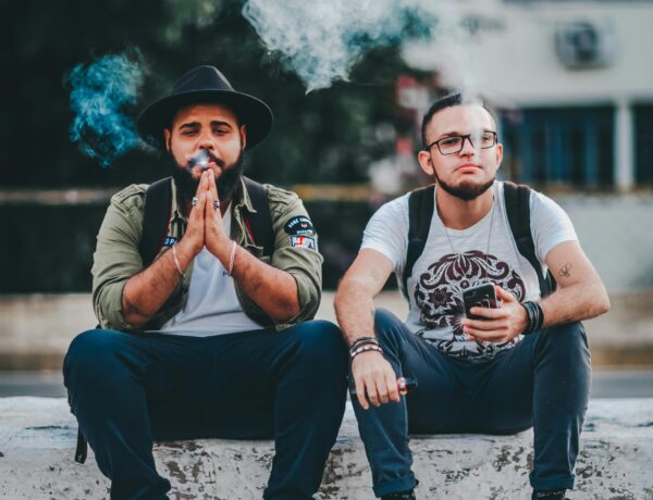 vaping in public