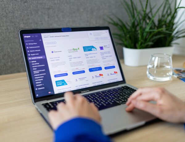 e-Commerce operations