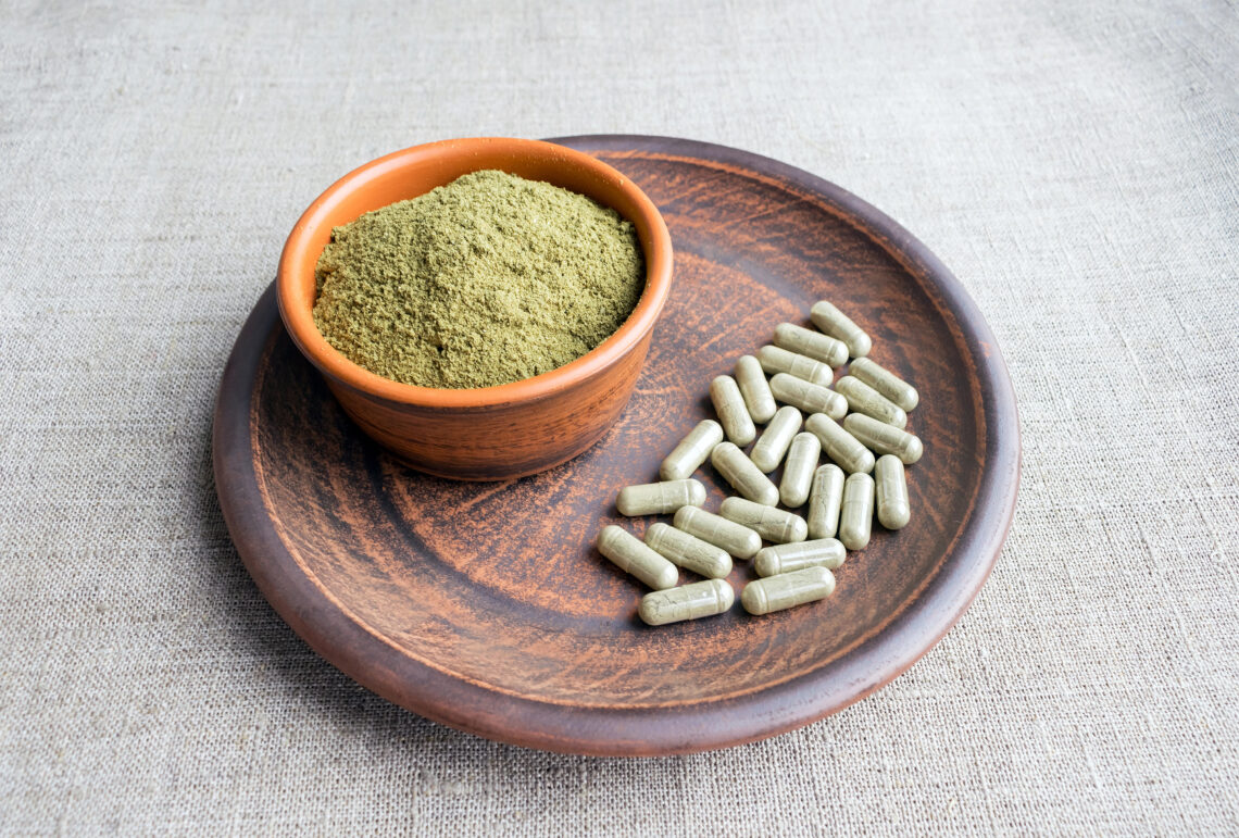 Super Green Kratom powder
