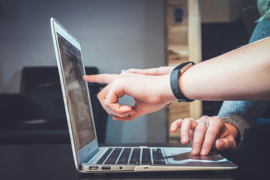 Owner's Guide to Choosing Profitable Ad Placements