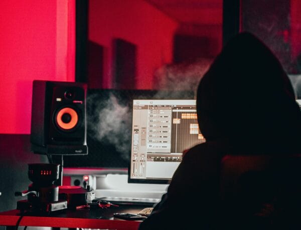 Freelance Podcast Editors Online