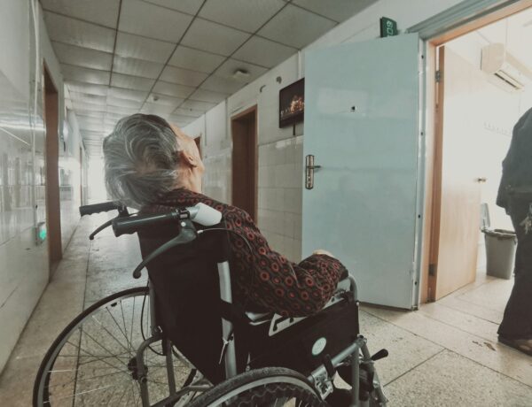 dementia care facility expenses