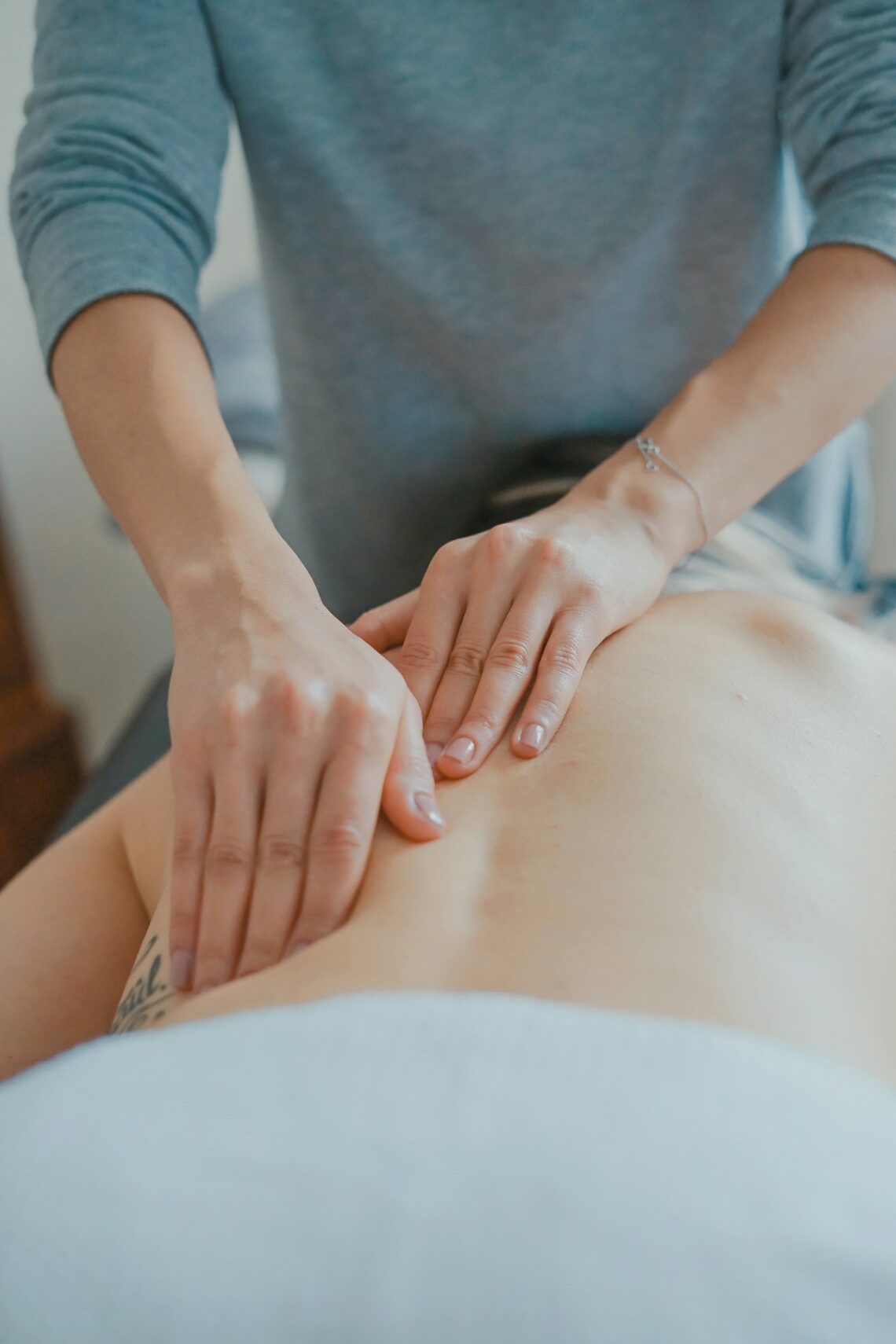 massage therapy courses