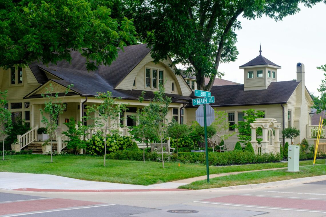find the perfect place to call home