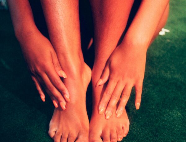How To Stop Feet Swelling In Hot Weather