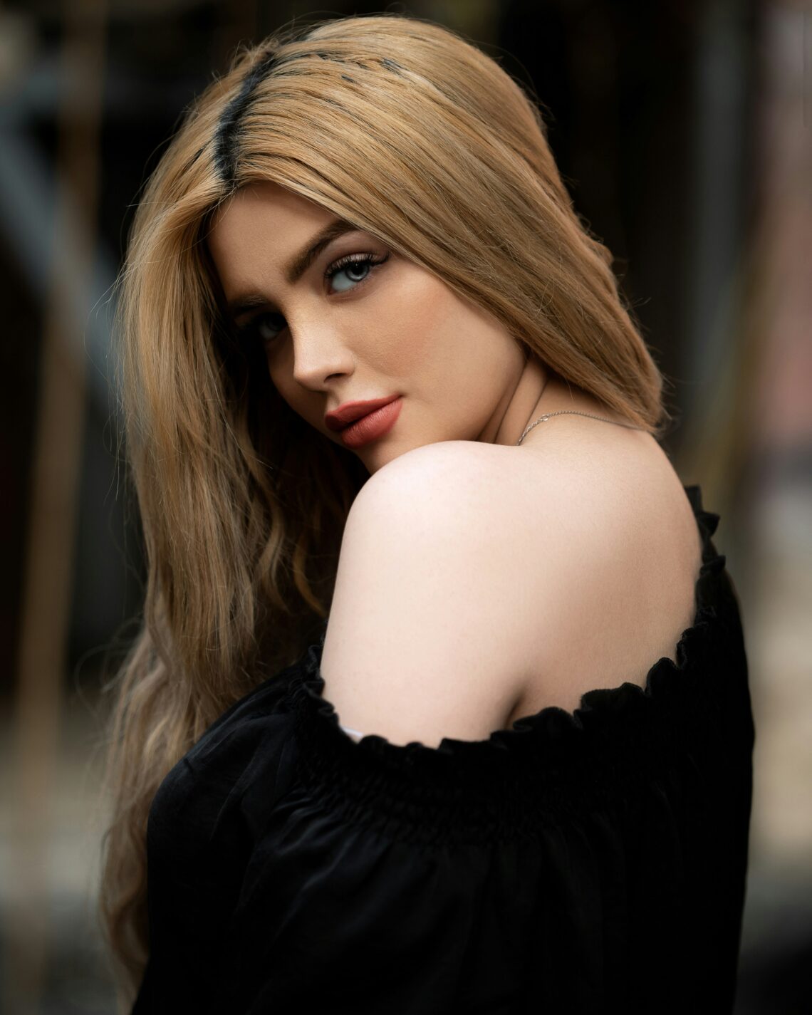 Booking Professional Models From Your Phone