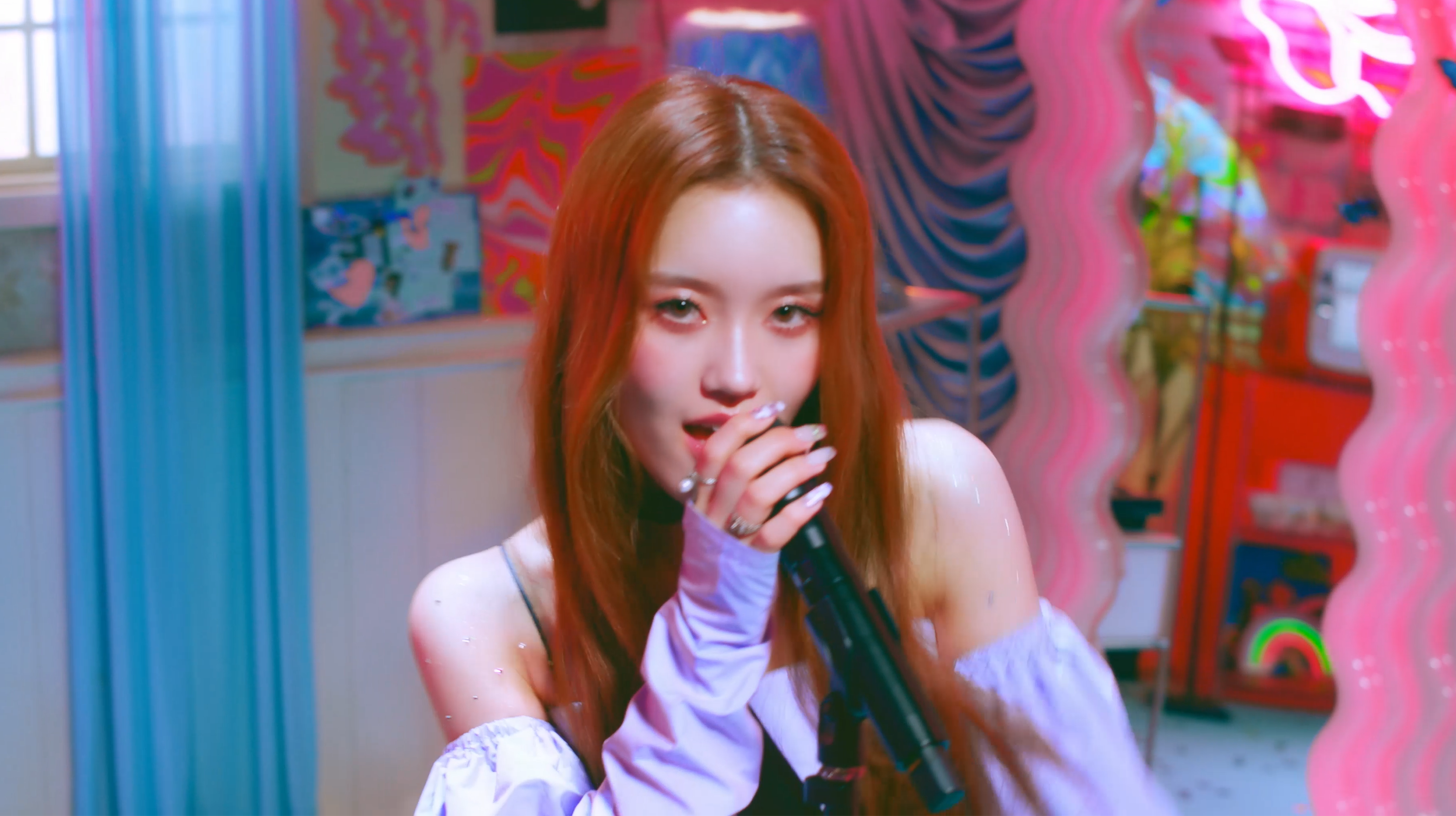 New vocal performance by XG's main vocalist, CHISA, is now on