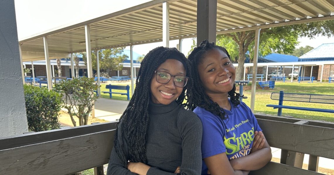 Twin Sisters Have Been Named Valedictorian And Salutatorian At Godby High School In Florida