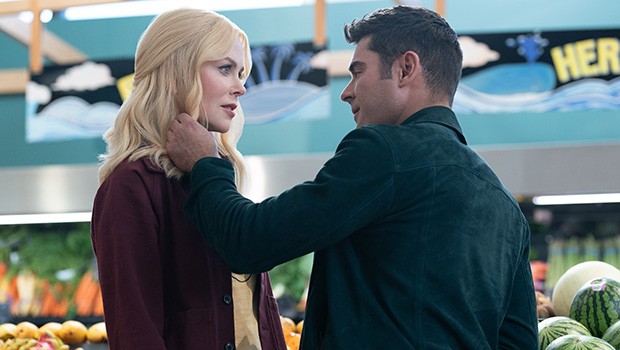 Zac Efron and Nicole Kidman Hook Up in ‘A Family Affair’ Trailer – Hollywood Life