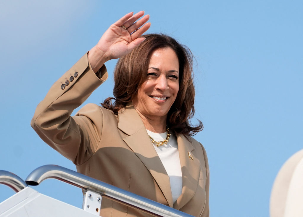 Kamala Harris Receives The Support Of More Than 100 Silicon Valley Investors And Tech Executives, Including Mark Cuban, Reid Hoffman