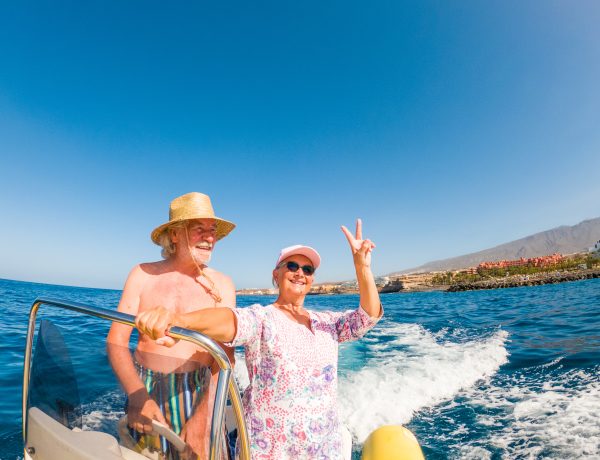 Exploring the World: Financial Tips for Travel Enthusiasts Approaching Retirement