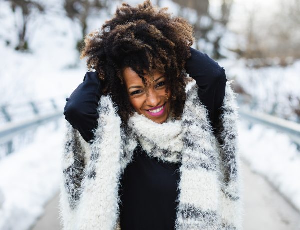 Winter Hair Care Tips: Keeping Your Scalp Healthy and Flake-Free