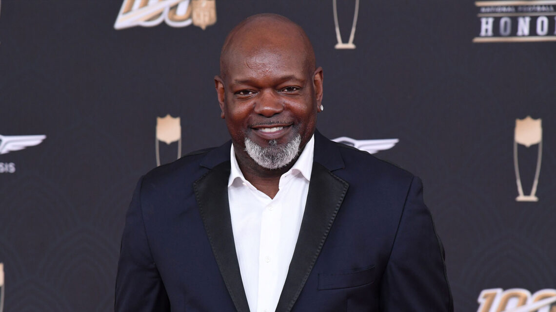 Emmitt Smith’s First-Ever Restaurant Venture Named As One Of Las Vegas’ Top Dining Destinations Just 6 Months After Opening