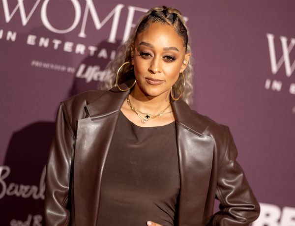 How Actress Tia Mowry Leans Into AI With Her Entrepreneurial Endeavors