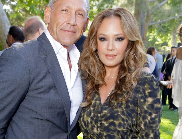 Leah Remini and Angelo Pagán Break Up After 21 Years of Marriage