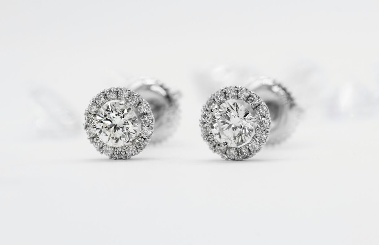 diamond stud earrings