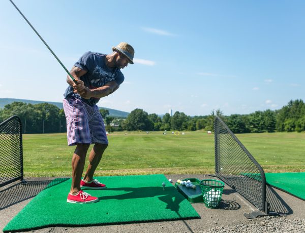 Health Benefits of Regular Visits to a Golf Center