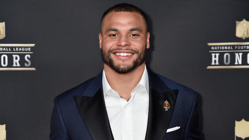 Dak Prescott Signed A 0M Contract Extension, Making Him The Highest Paid Player In NFL History