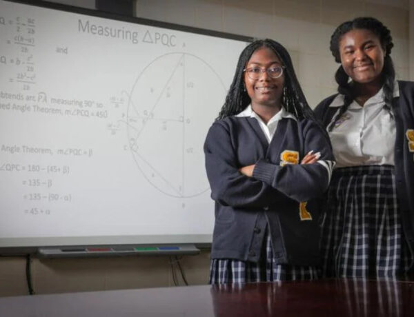 Ne’Kiya Jackson And Calcea Johnson Find 9 More Ways To Solve Pythagoras’ Theorem After Already Making A Discovery That Was Unproven For 2,000 Years