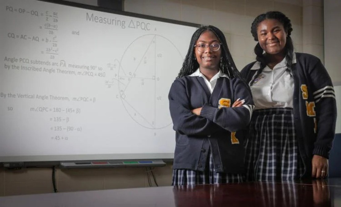 Ne’Kiya Jackson And Calcea Johnson Find 9 More Ways To Solve Pythagoras’ Theorem After Already Making A Discovery That Was Unproven For 2,000 Years