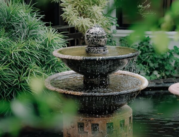 What Role Do Outdoor Fountains Play in Eco-Conscious Landscape Design: Improving Sustainability and Aesthetics