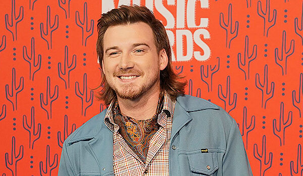 5 Things to Know About the Country Singer – Hollywood Life