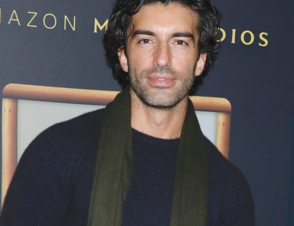 Justin Baldoni Was Accused of Stealing Script for Five Feet Apart Film