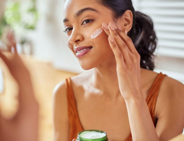 Best Skincare Products for Dry and Sensitive Skin