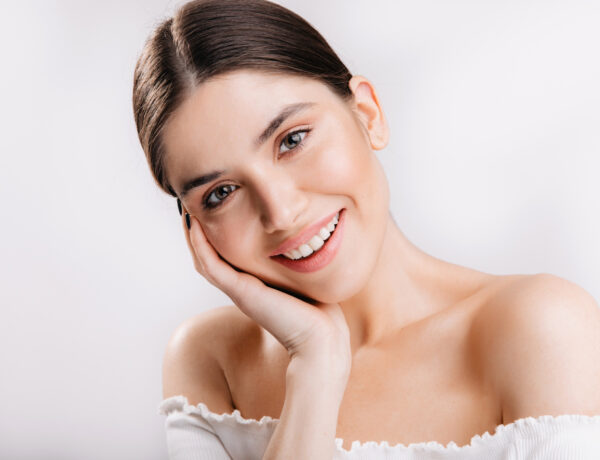 Top 4 Supplements You Can Take For Glowing Skin