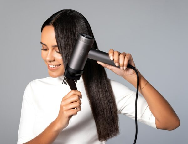 Professional Hair Dryer: Achieve Salon-Quality Blowouts at Home