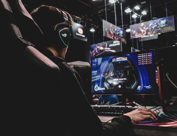 Why iGaming and Crash Games Are Taking Over Your 2026 Feed