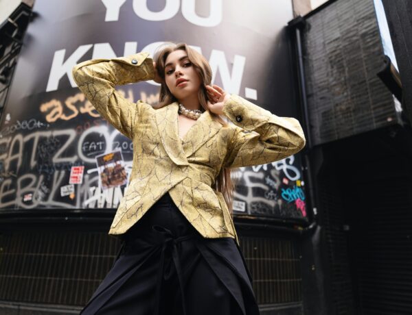 Must-Have Wardrobe Staples for Fashion-Forward Professional Women in 2026