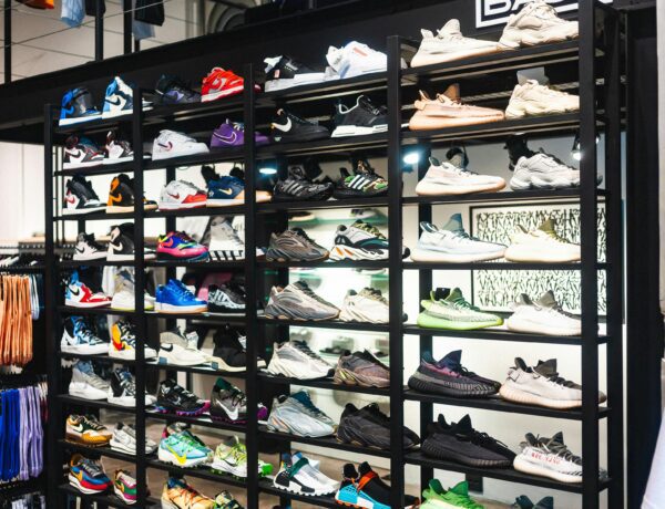 Athletic Online Stores