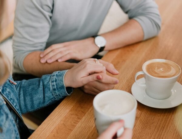 Moving Forward With Your Relationship Status: Getting Back Into A Relationship